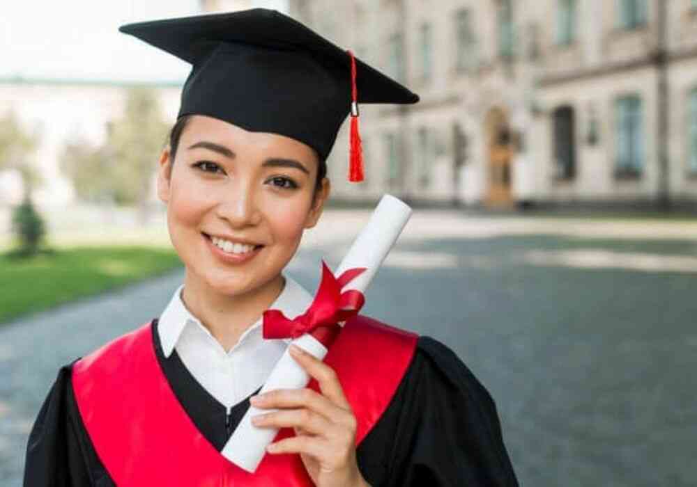 Highlight your extra-curricular activities